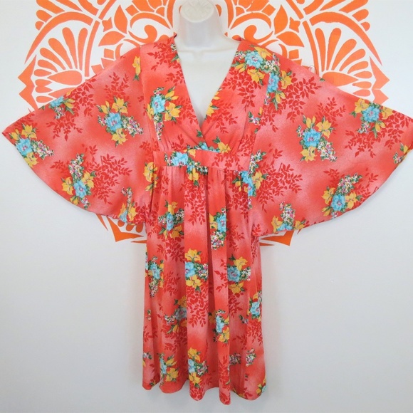no brand Dresses & Skirts - Vintage 70's Orange Floral Batwing Dress S